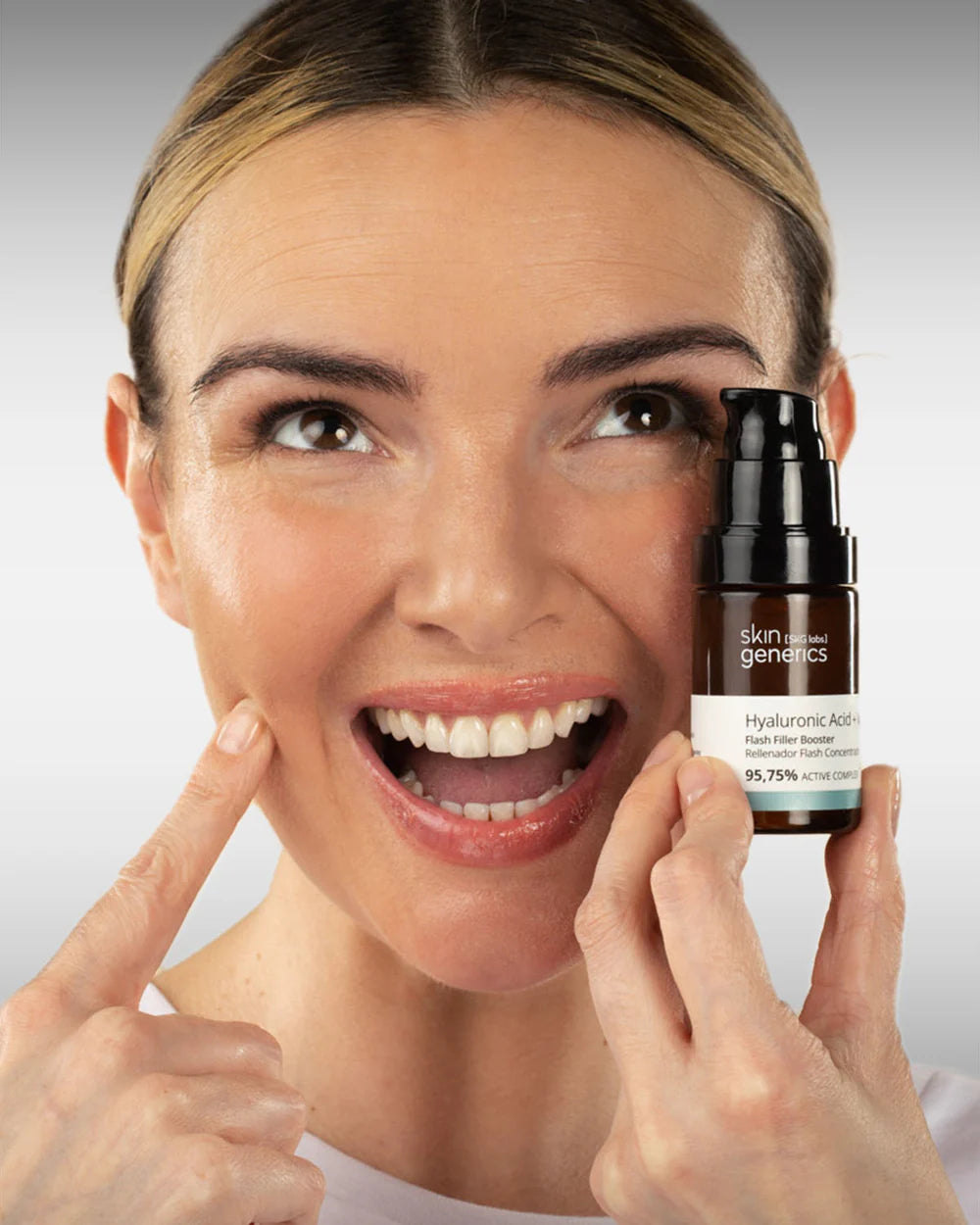 Feuchtigkeits-Booster mit Hyaluronsäure + VitB3 Skin Generics